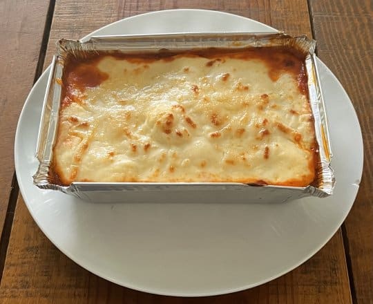 Lasaña La Cojonuda de boloñesa de ternera y bechamel casera