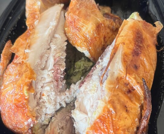 Pollo asado con finas hierbas
